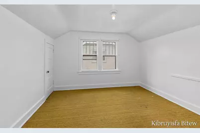 2453 Byron Center Avenue SW, Wyoming, MI 49519 - Photo 13