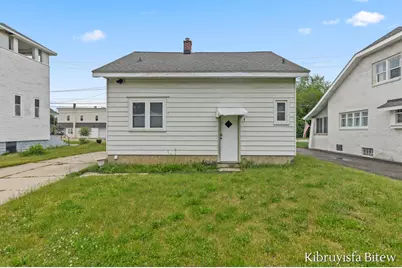 2453 Byron Center Avenue SW, Wyoming, MI 49519 - Photo 25