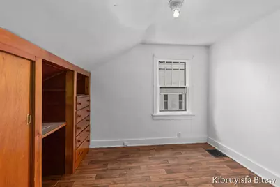 2453 Byron Center Avenue SW, Wyoming, MI 49519 - Photo 11