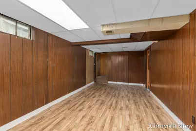 2453 Byron Center Avenue SW, Wyoming, MI 49519 - Photo 15
