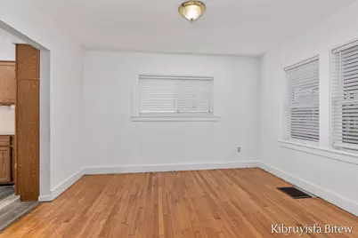 2453 Byron Center Avenue SW, Wyoming, MI 49519 - Photo 7
