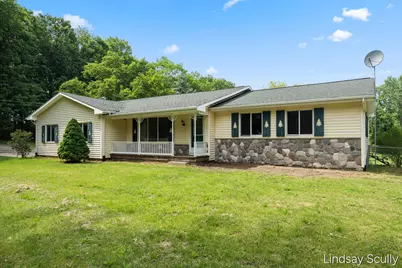 1525 104th Street SW, Byron Center, MI 49315 - Photo 7