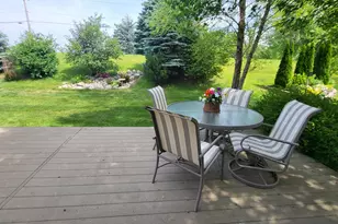 1563 Prairie Dr, Saint Joseph, MI 49085 - Photo 25