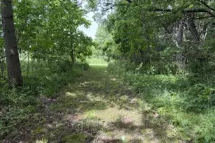 3406 W Shore Dr, Battle Creek, MI 49017 - Photo 21