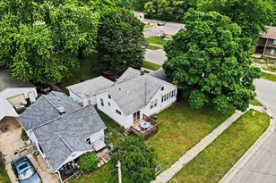 3955 Madison Ave SE, Grand Rapids, MI 49548 - Photo 19