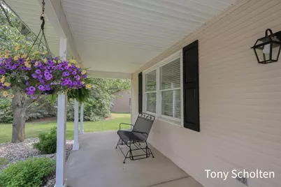 7537 Woodside Drive, Hudsonville, MI 49426 - Photo 27