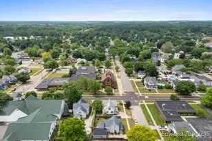 404 S Bridge St, Belding, MI 48809 - Photo 35