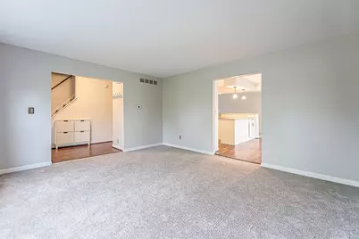 2240 Steeplechase Drive, Ann Arbor, MI 48103 - Photo 9