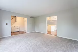 2240 Steeplechase Dr, Ann Arbor, MI 48103 - Photo 9