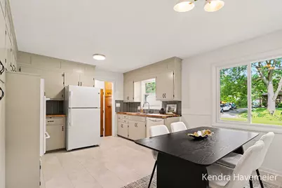 505 Fairfield Avenue NW, Grand Rapids, MI 49504 - Photo 9