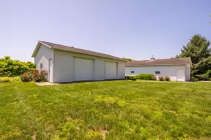 31401 Middle Crossing Rd, Dowagiac, MI 49047 - Photo 15