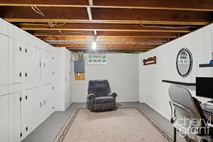 4631 Carrick Ave SE, Grand Rapids, MI 49508 - Photo 21