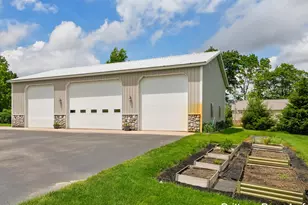 9875 Kateri Way Dr SE, Caledonia, MI 49316 - Photo 5