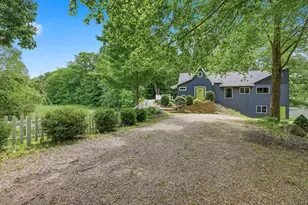 1372 Cramton Ave NE, Ada, MI 49301 - Photo 3