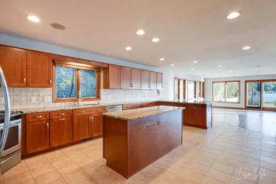 447 Lakeshore Boulevard, Norton Shores, MI 49444 - Photo 19