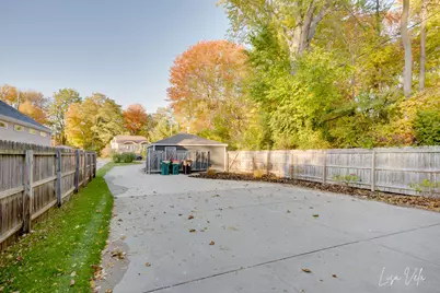 447 Lakeshore Boulevard, Norton Shores, MI 49444 - Photo 69