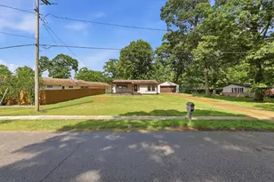 310 N John St, Decatur, MI 49045 - Photo 3