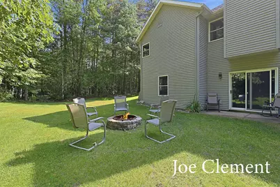 9347 Cedar Pines Lane NE, Sparta, MI 49345 - Photo 5