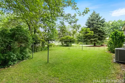 9168 Adams Street, Zeeland, MI 49464 - Photo 25