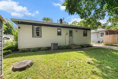 1944 Oakcliff Drive NE, Grand Rapids, MI 49525 - Photo 5