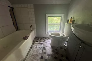 538 Hamblin Ave W, Battle Creek, MI 49037 - Photo 11