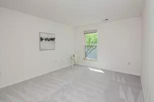 1704 Weatherstone Dr, Ann Arbor, MI 48108 - Photo 29