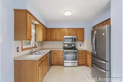 1185 52nd Street SE, Kentwood, MI 49508 - Photo 9