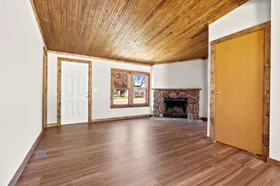 529 Riverside Dr, Battle Creek, MI 49015 - Photo 3