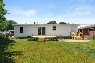 529 Riverside Dr, Battle Creek, MI 49015 - Photo 33
