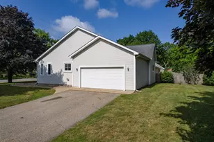 5976 Grand Traverse Ln, Portage, MI 49024 - Photo 25