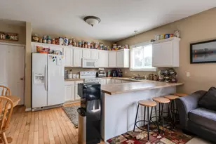 5976 Grand Traverse Ln, Portage, MI 49024 - Photo 7