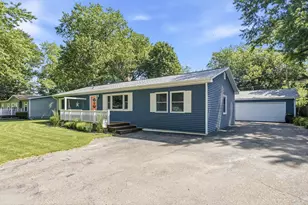 3663 Arbor St, Saint Joseph, MI 49085 - Photo 5