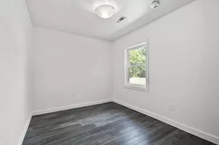 164 McCollum, Galesburg, MI 49053 - Photo 17
