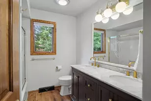 1795 Pembroke St SE, Grand Rapids, MI 49508 - Photo 19