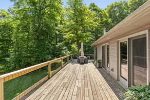 12173 Hart St NE, Greenville, MI 48838 - Photo 33