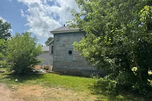 162 Calhoun St, Battle Creek, MI 49017 - Photo 3