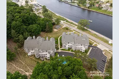 810 S Harbor Drive #22, Grand Haven, MI 49417 - Photo 51