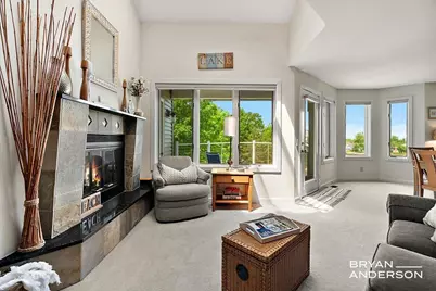 810 S Harbor Drive #22, Grand Haven, MI 49417 - Photo 7
