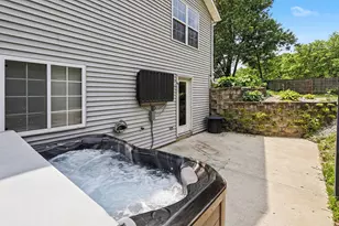 8836 Almena Dr, Kalamazoo, MI 49009 - Photo 15