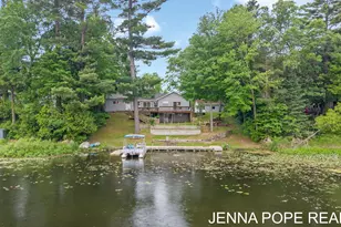 3860 Wilson Beach Rd, Twin Lake, MI 49457 - Photo 5