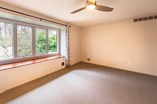 672 Greenhills Dr, Ann Arbor, MI 48105 - Photo 13