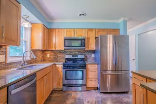 3814 Rockwood Dr, Kalamazoo, MI 49004 - Photo 23