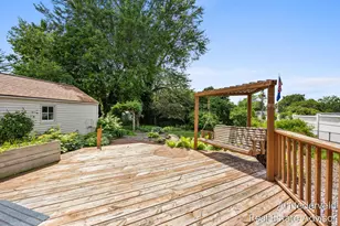 303 Wallinwood Ave NE, Grand Rapids, MI 49503 - Photo 29