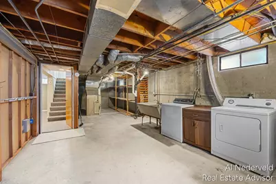 303 Wallinwood Avenue NE, Grand Rapids, MI 49503 - Photo 27
