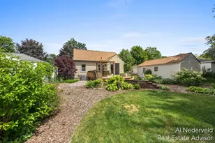 303 Wallinwood Ave NE, Grand Rapids, MI 49503 - Photo 31