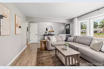 7354 S Garden Court, Jenison, MI 49428 - Photo 7