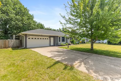 7354 S Garden Court, Jenison, MI 49428 - Photo 3