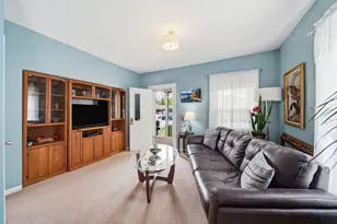 516 S Main St, Chelsea, MI 48118 - Photo 7