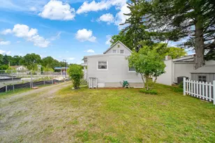 516 S Main St, Chelsea, MI 48118 - Photo 37