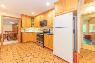 1877 Arlington Blvd, Ann Arbor, MI 48104 - Photo 23